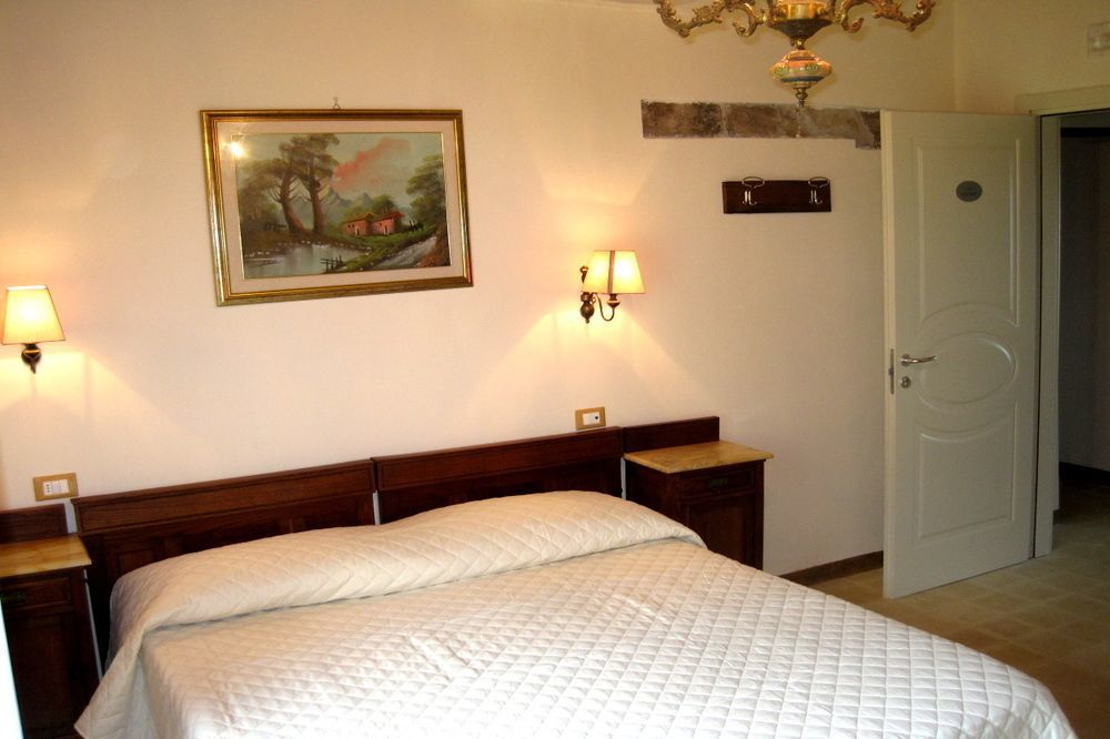 B&B Il Villano Капанари Екстериор снимка